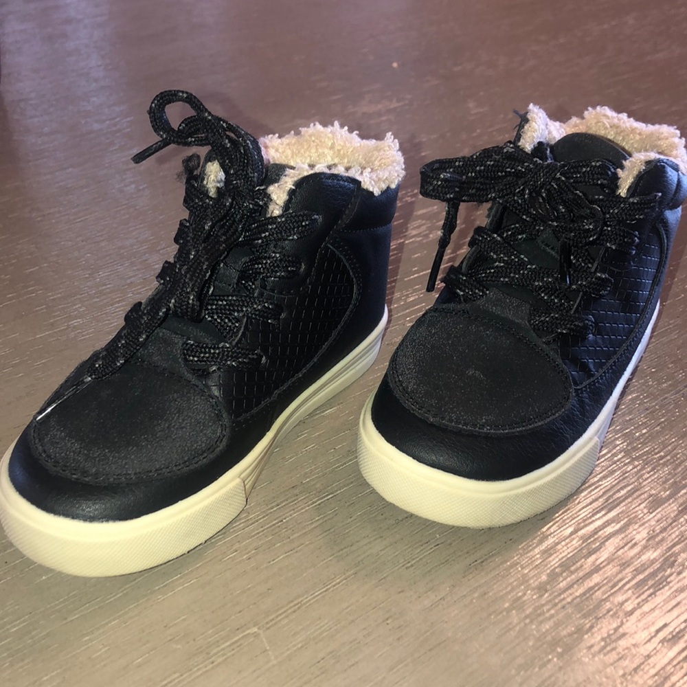 Boys shoes/boots